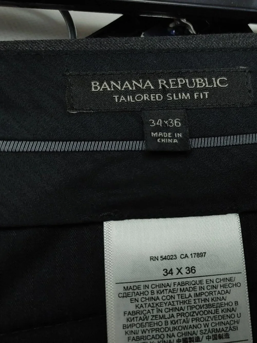 Banana Republic Modern 42S Wool 3 Button Charcoal Gray 2pc Suit 34x36 Flat Front